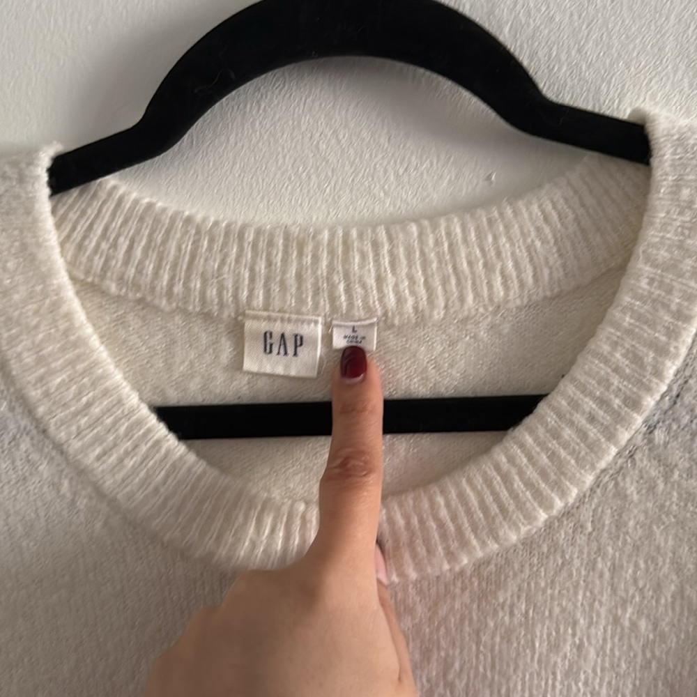 Color Block Crew Neck Sweater - Picture 3 of 5